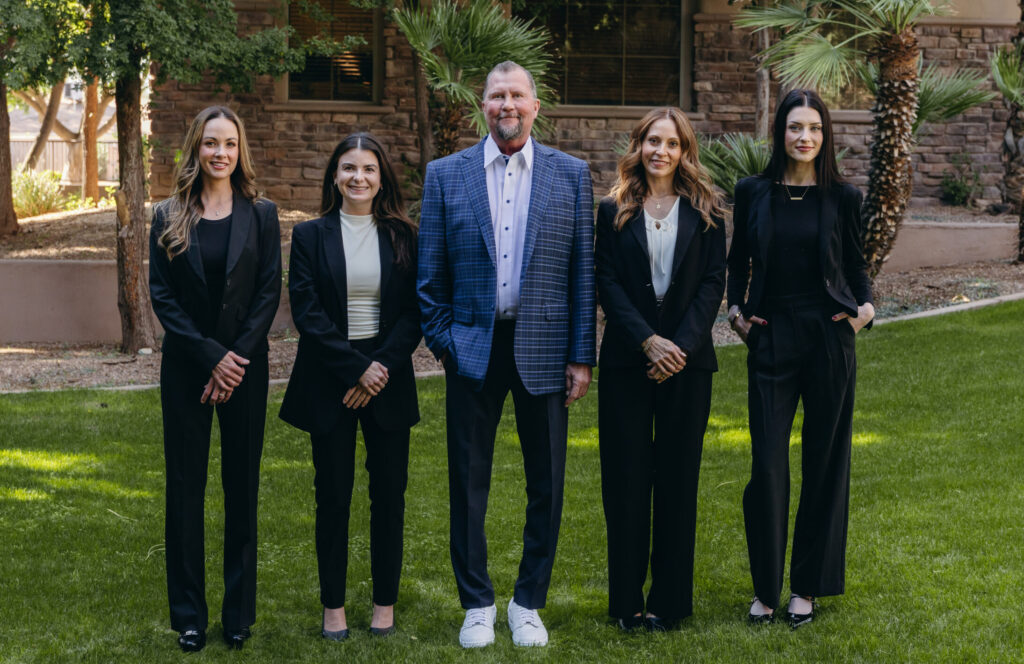 5K5A7015 Dr. Gary Knighton From Arizona Medical Weight Loss and Staff